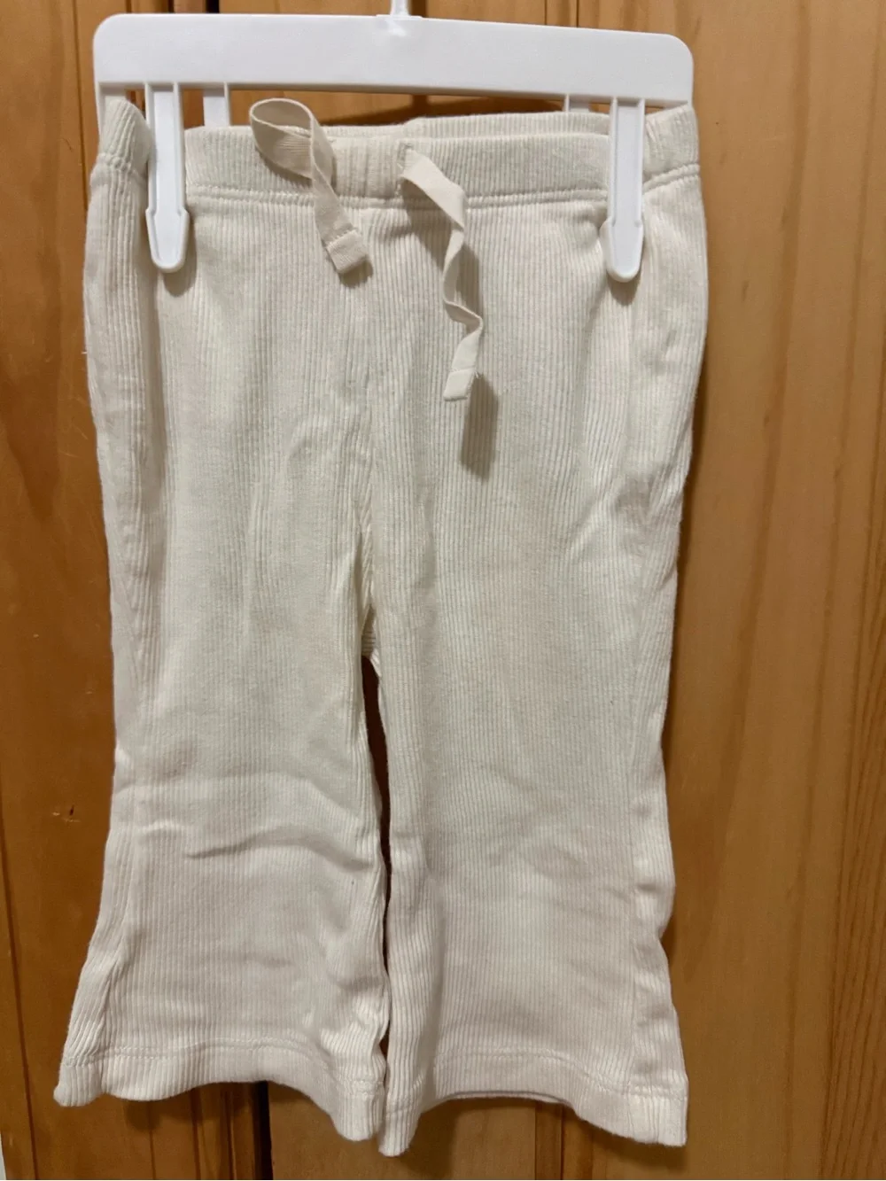 Baby Gap Cream Ribbed Ruffle One-Piece Bodysuit and Flare pants